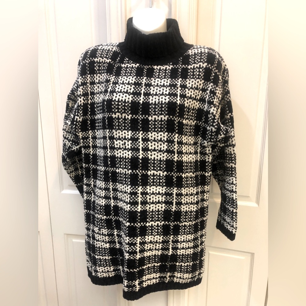Neiman Marcus Chenille, cowl neck vintage sweater with shoulder pads! Size S